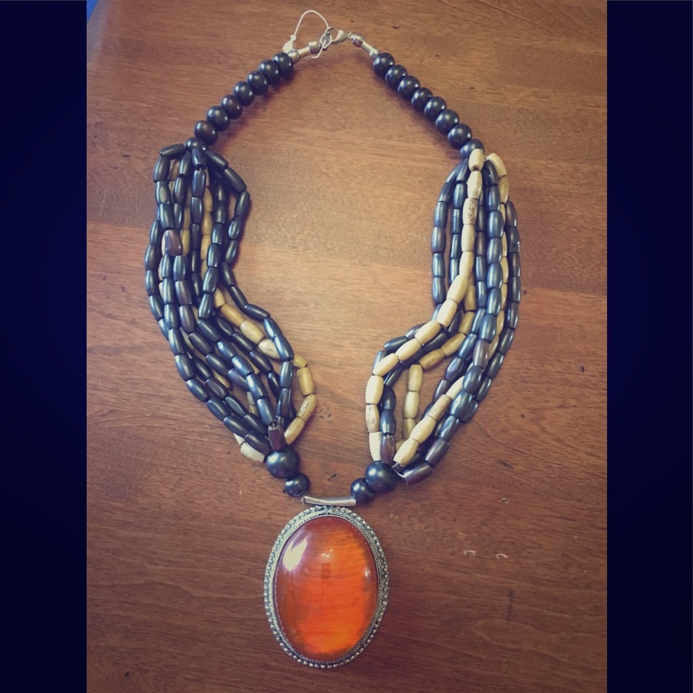Statement necklace